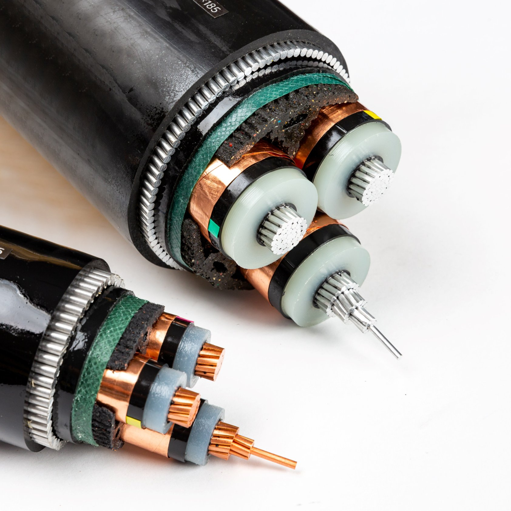Cu/Al/XLPE /PVC/PE Insulated Power Cable Mv Swa Steel Wire Armored Cable Yjv Yjlv Yjv32 Yjlv32