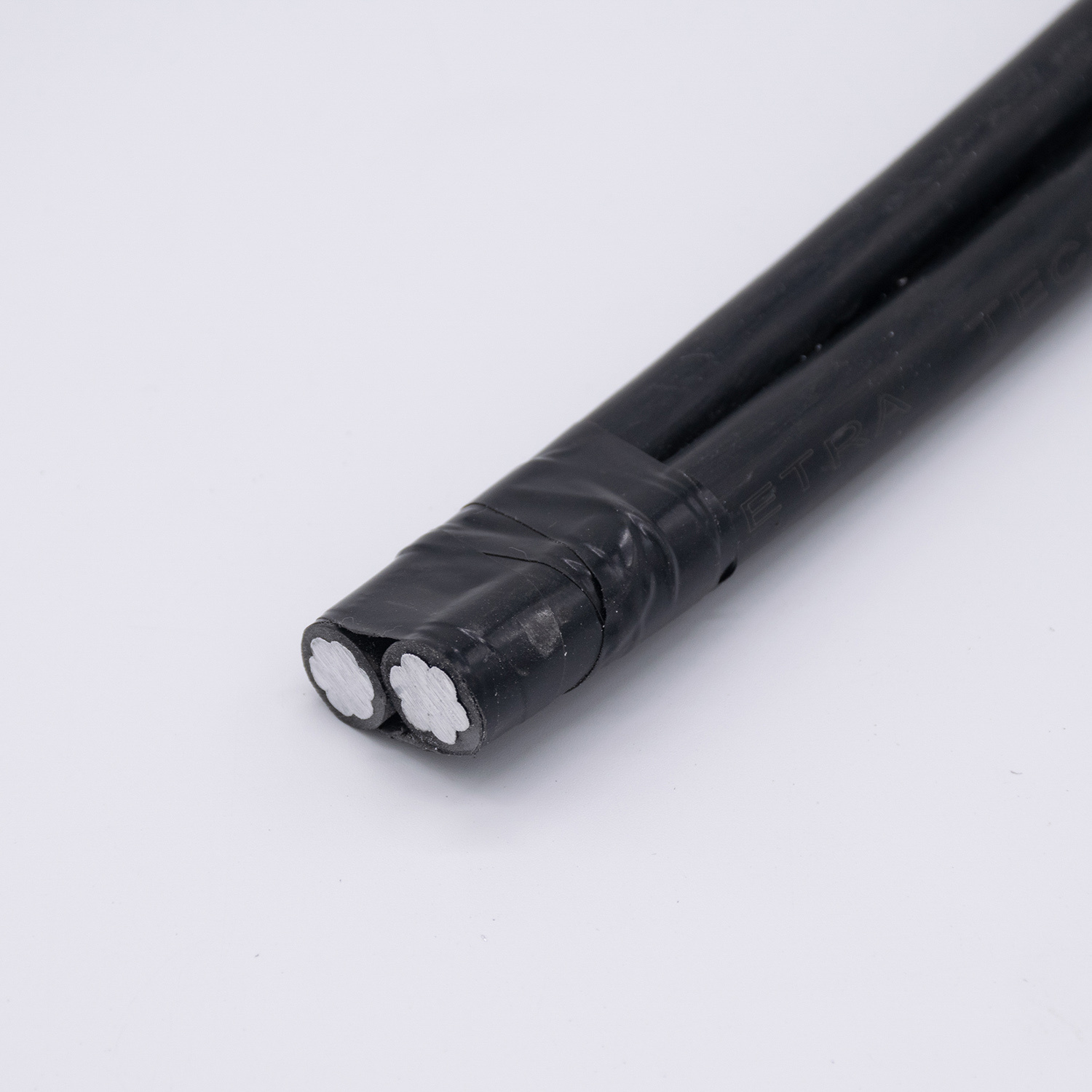 2X95mm2 Câble ABC isolé en PE/XLPE avec conducteur en aluminium toronné à deux cœurs