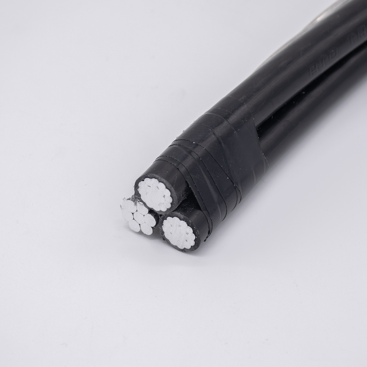 600V Fio Aéreo Isolado em XLPE de Alumínio para Linha de Energia Cabo ABC