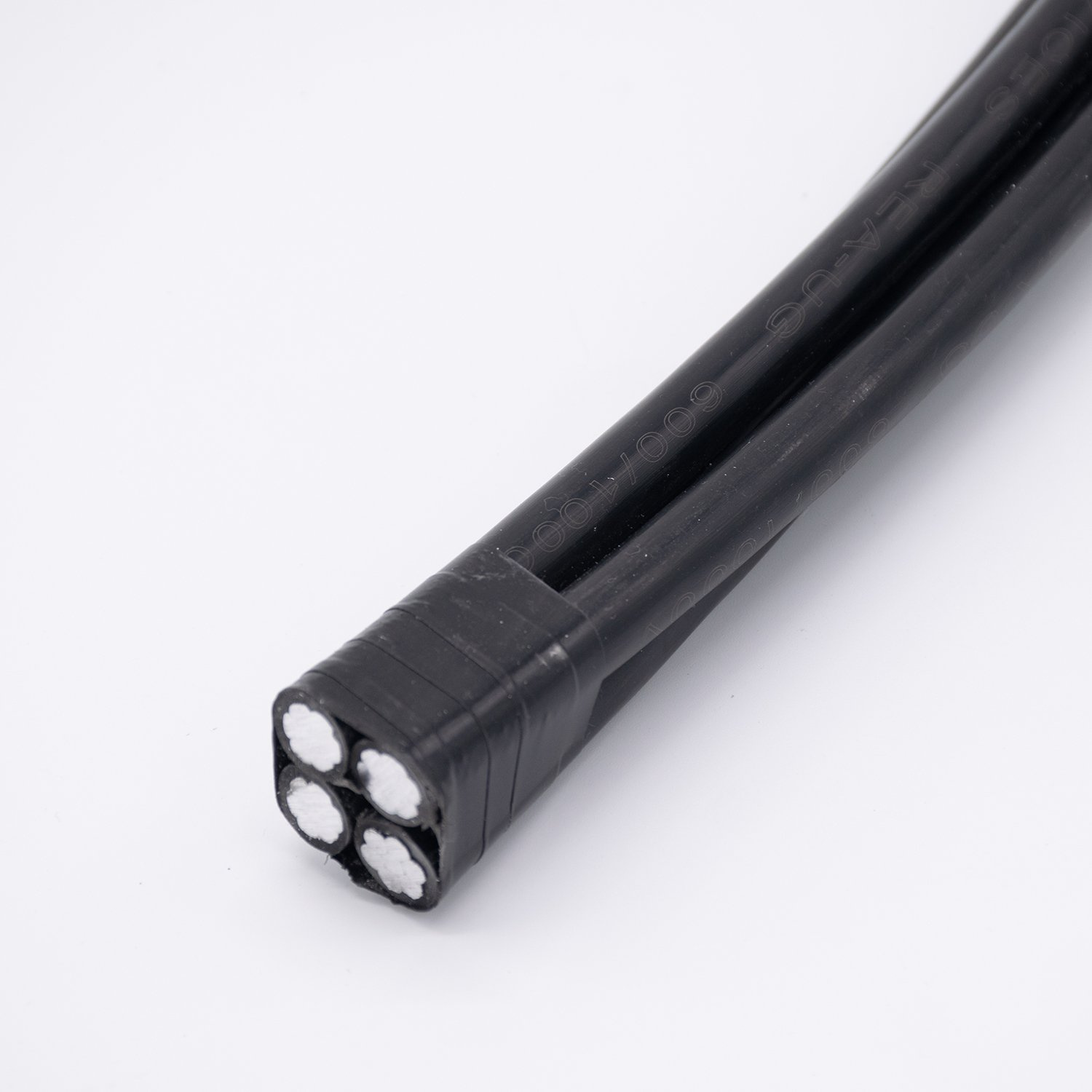 GB Standard 1*16 Aluminium Alloy Electrical Wire XLPE Insulated ABC Cable