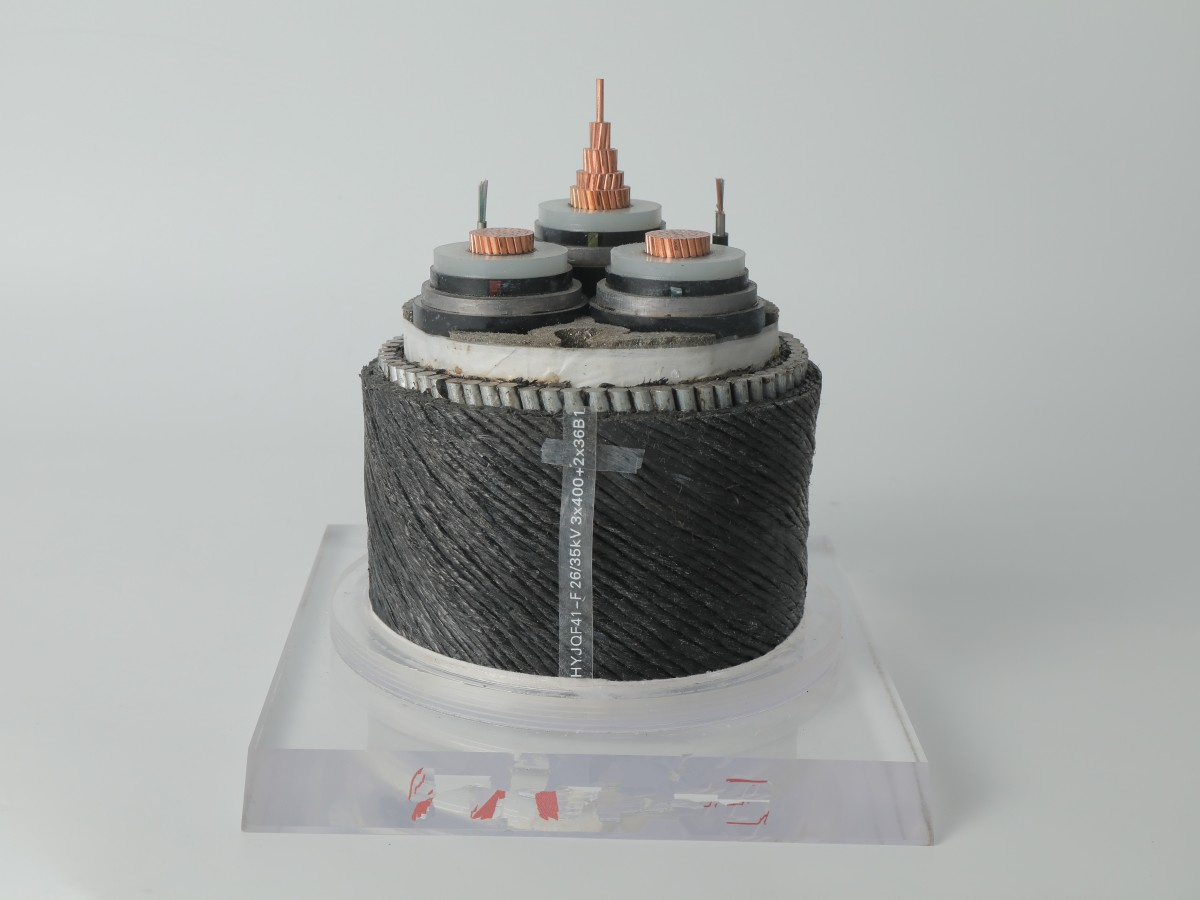 35kv Copper XLPE Insulation Mv 3 Core Submarine Power Cable up to 500kv