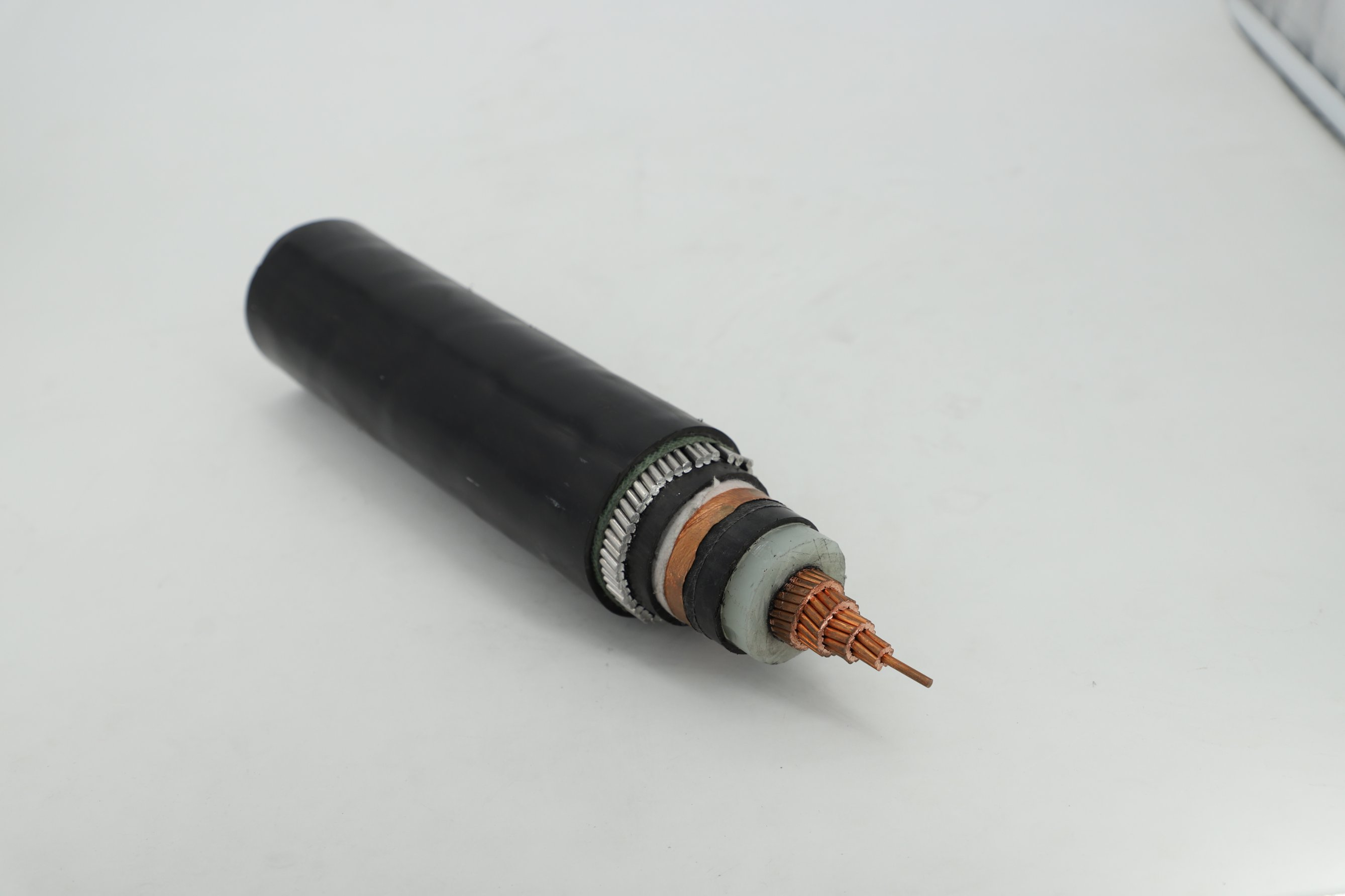 Underground 185mmsq 3c Cu XLPE Medium Voltage Power Cable for Distribution Project