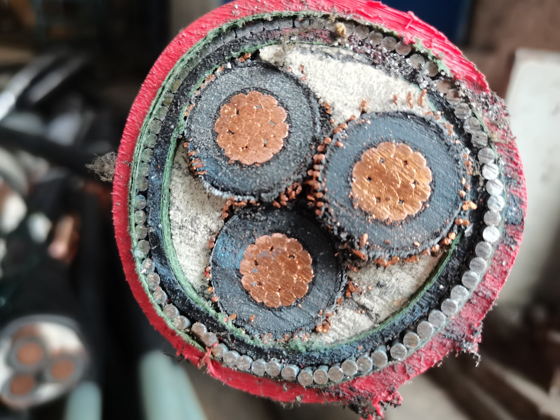 IEC60502 BS7835 BS6622 VDE N2xserh N2xsery Yjv32 11kv 20kv 33kv Câble armé isolé en cuivre XLPE LSZH