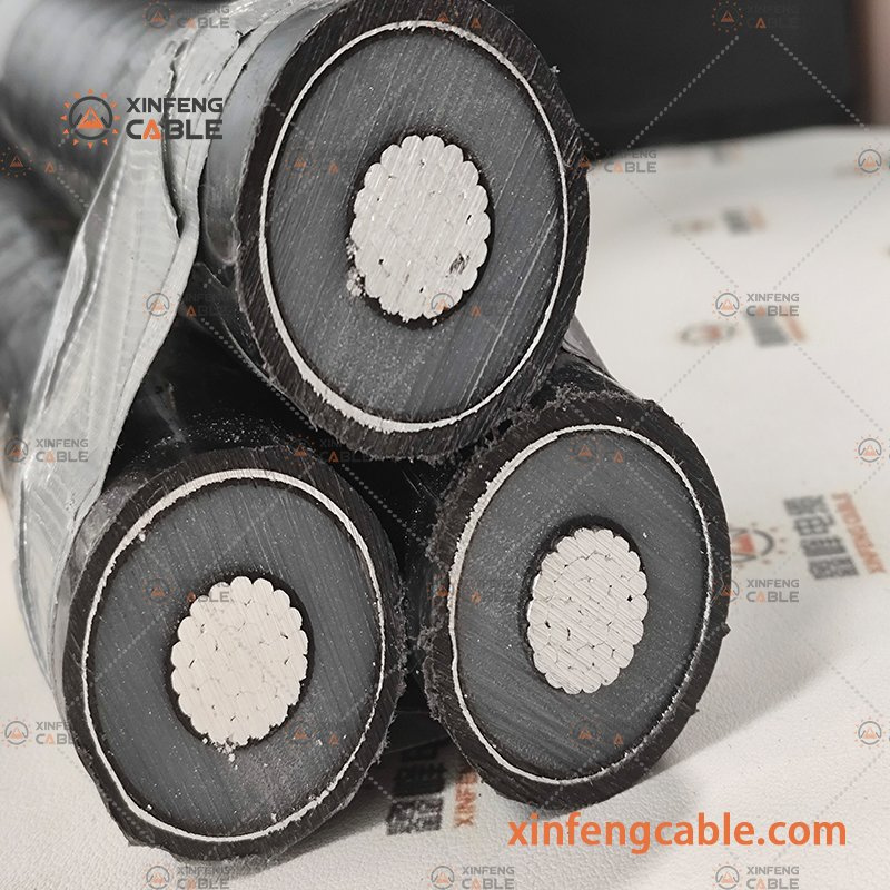 Câble aérien à plusieurs cœurs en aluminium approuvé ISO pour moyenne tension