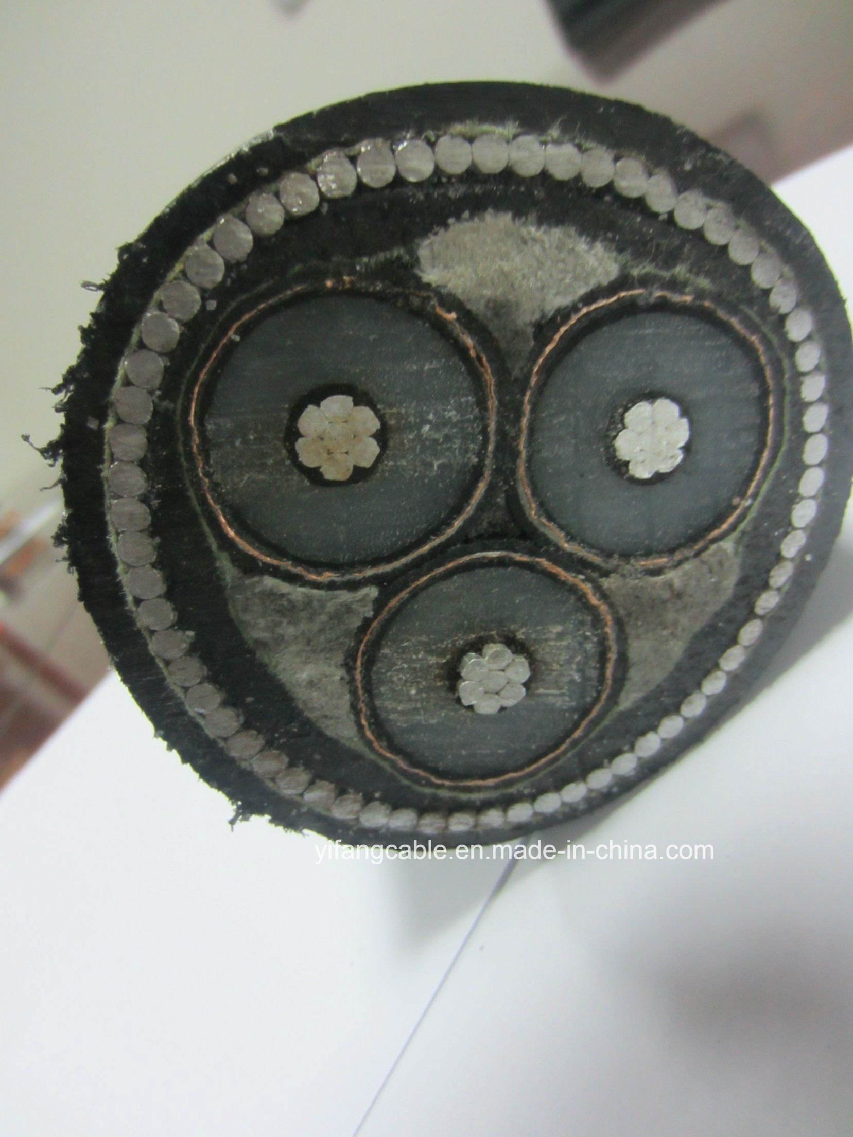 15kv Aluminum Conductor XLPE Insulation Steel Wire Armour Cable