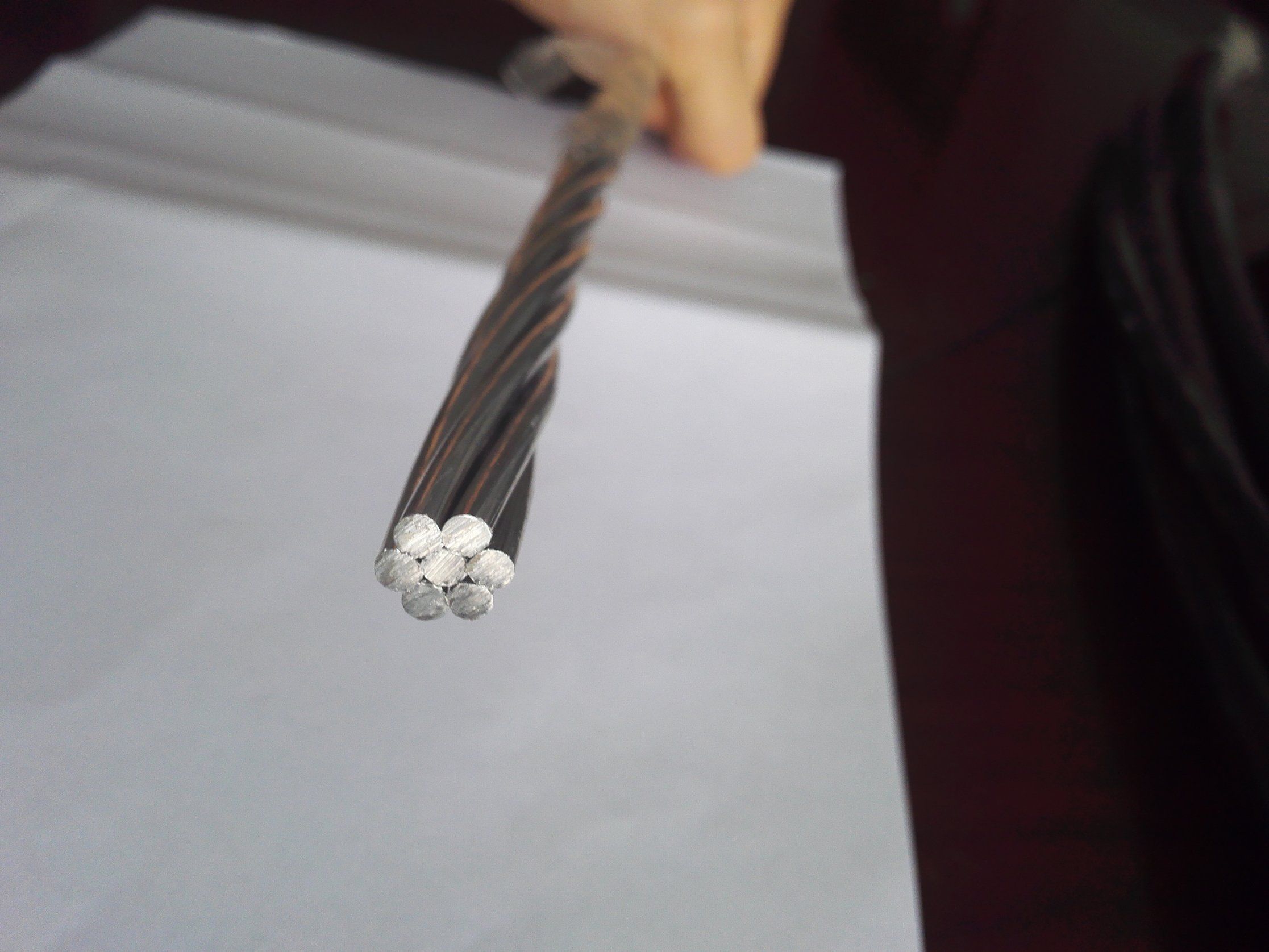Cina ASTM B398, 399 Conduttori in lega di alluminio AAAC 2AWG produzione e fornitore