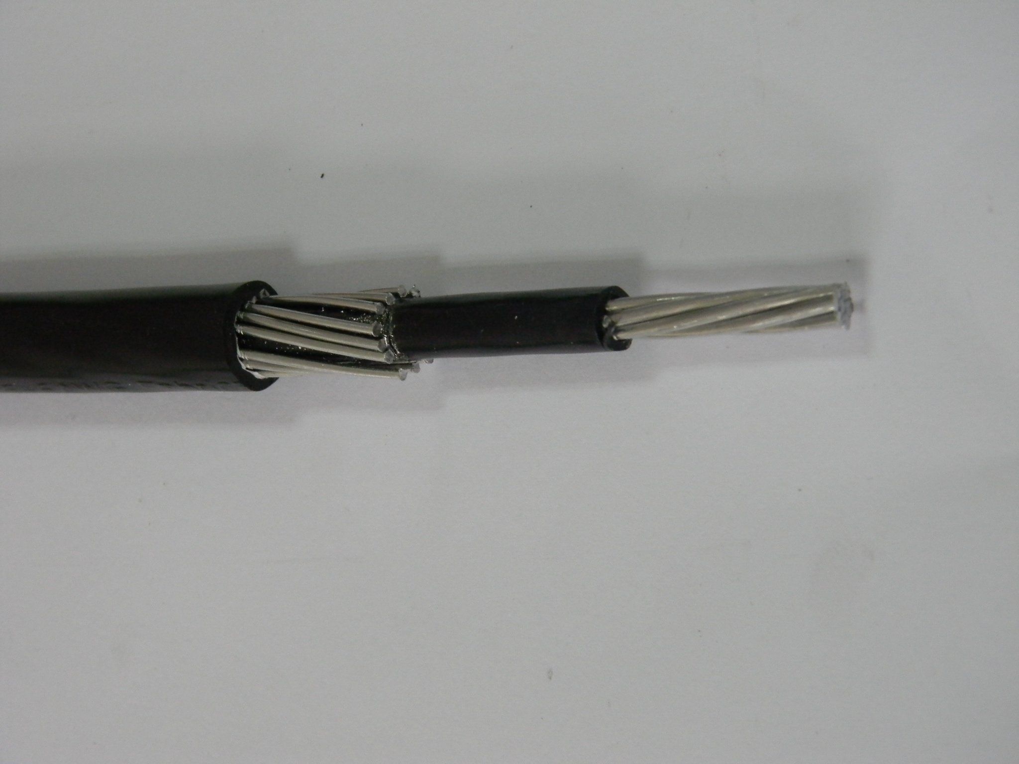 Câble concentrique en alliage d′aluminium