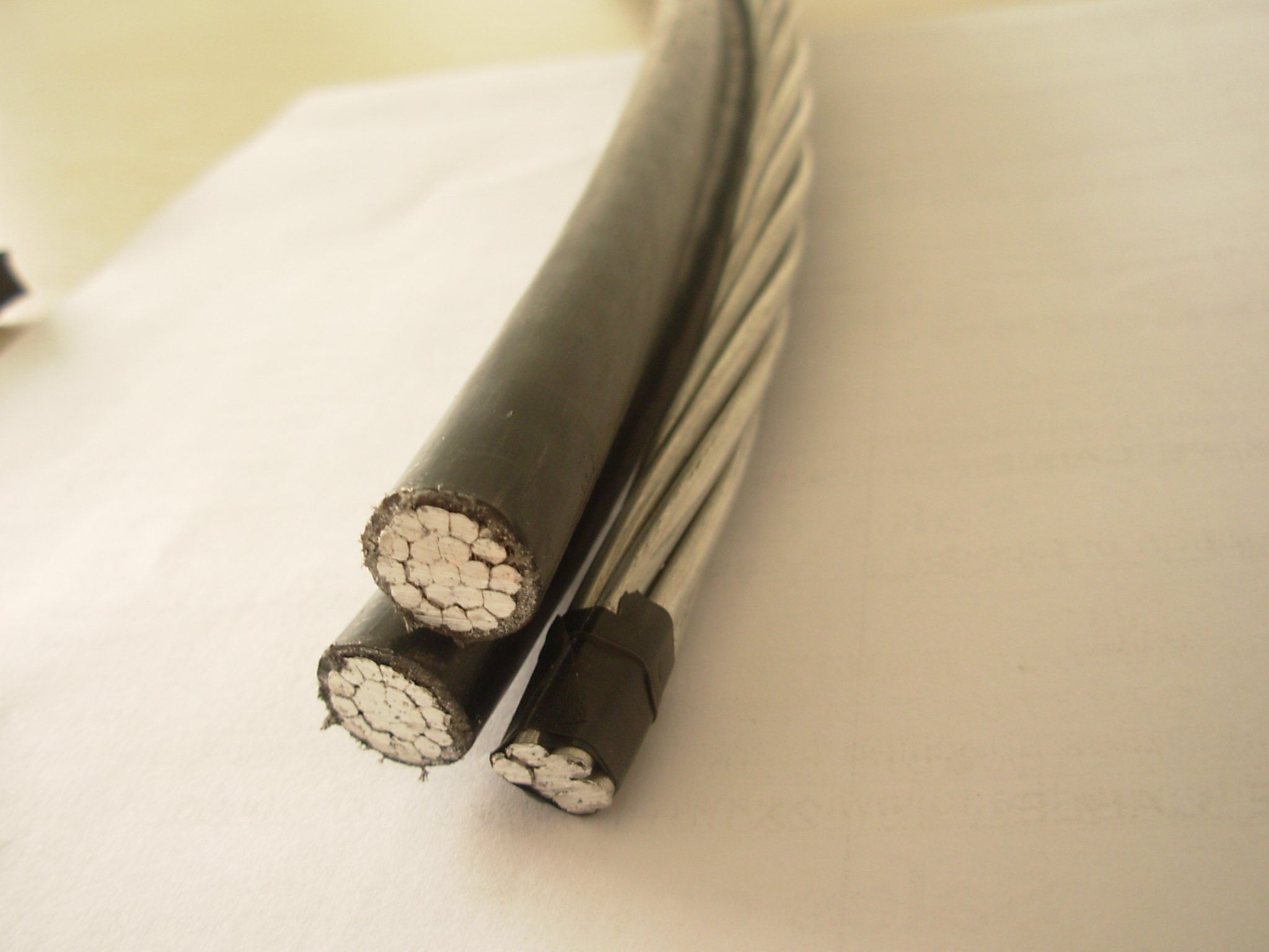 Duplex Service Dropacsr Neutral-Messengeraluminum Conductor