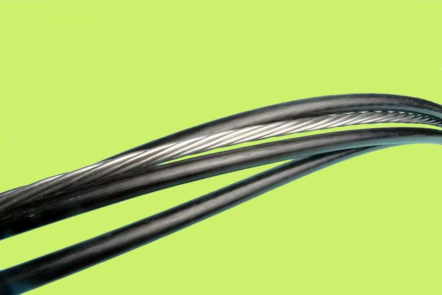 Chine Ligne de distribution aérienne norme NFC câble en aluminium isolé XLPE ABC fabrication et fournisseur