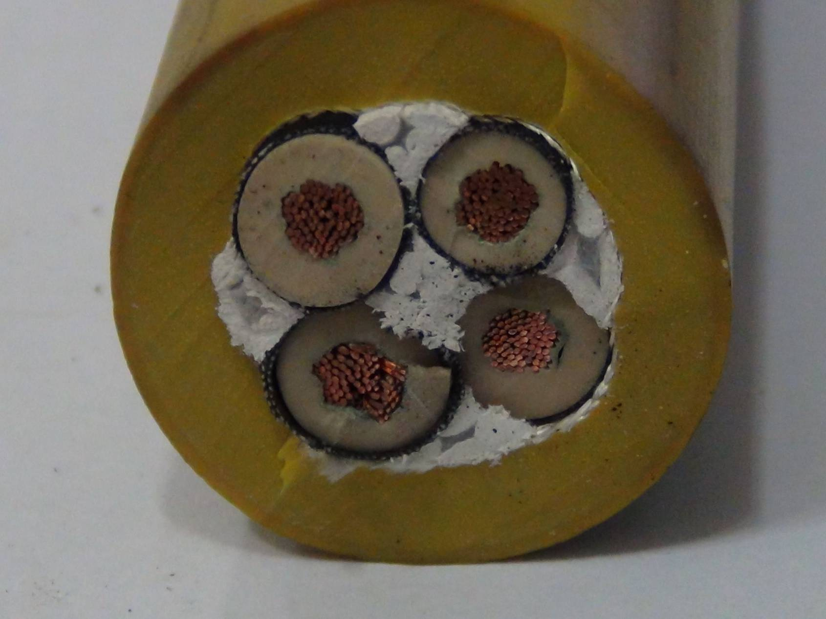 Rubber Sheathed, Moveable and Flexible Mine Cables