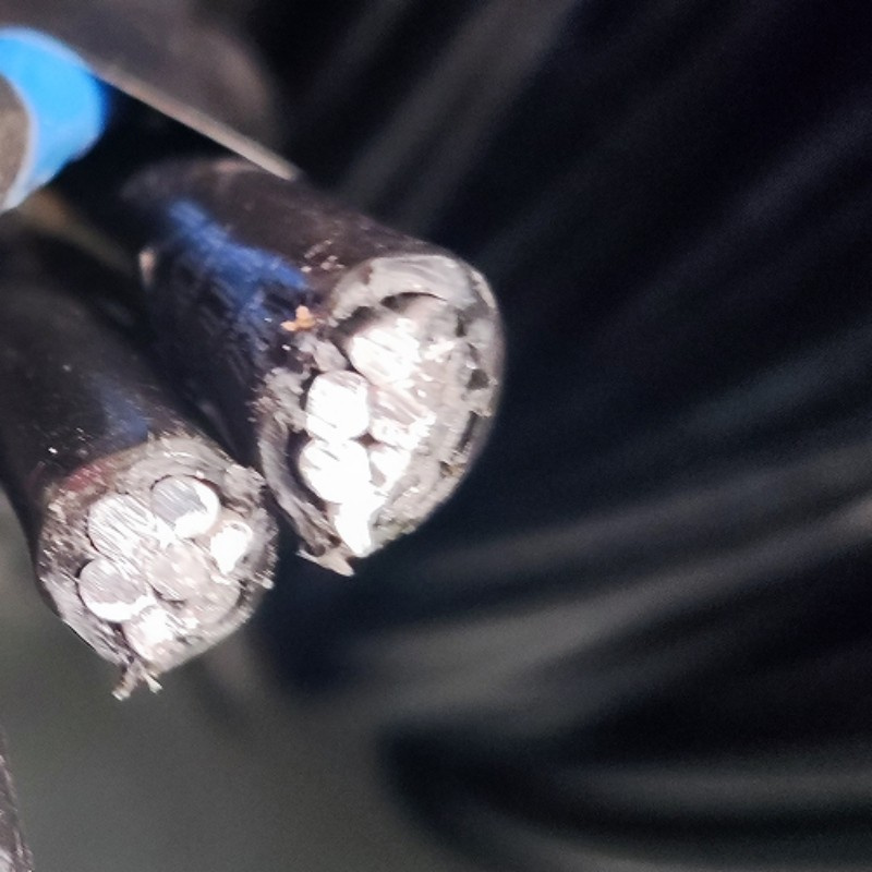 Duplex Triplex Quadruplex Aerial Bunched Overhead XLPE Insulated Aluminum ABC Cable