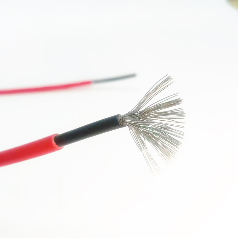 Fabricar cable fotovoltaico DC rojo y negro para paneles solares electrónicos