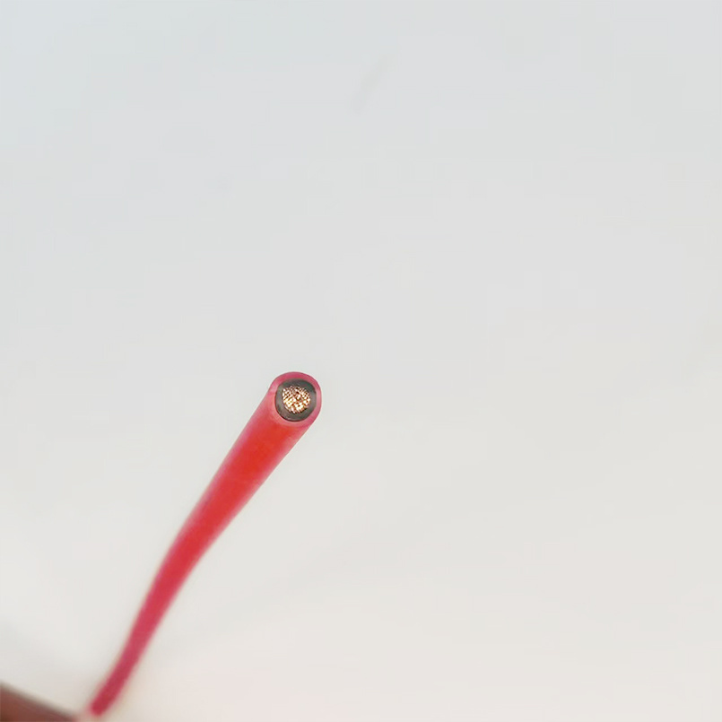 TUV Xlpo 4mm 6mm 10mm Cable de energía DC PV solar para batería solar