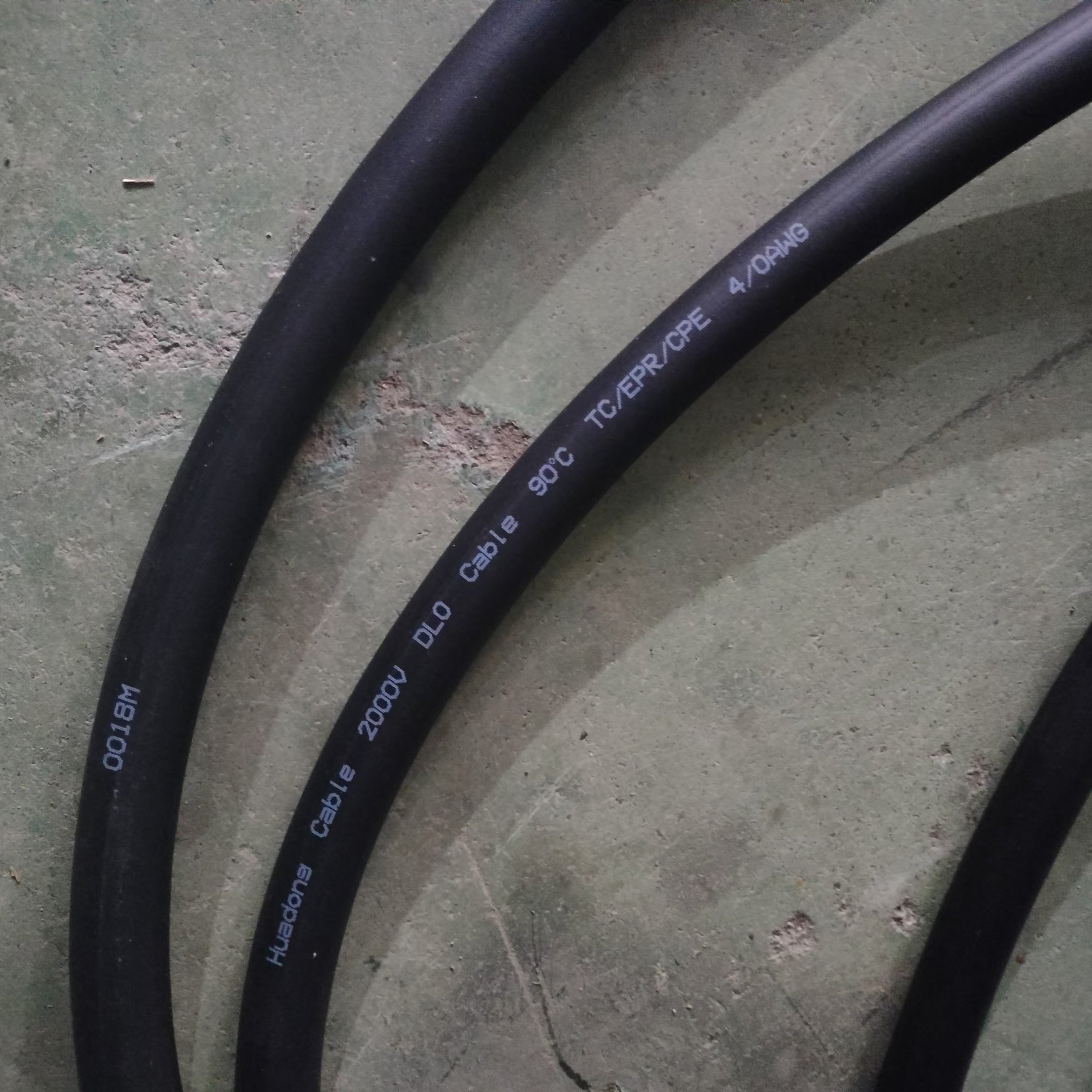 2000V 2 4 6 8 10 12 14 16 3/0 4/0 AWG Tinned Copper Epr CPE Rubber Flexible Portable Diesel Locomotive Dlo Heavy Duty Power Cable