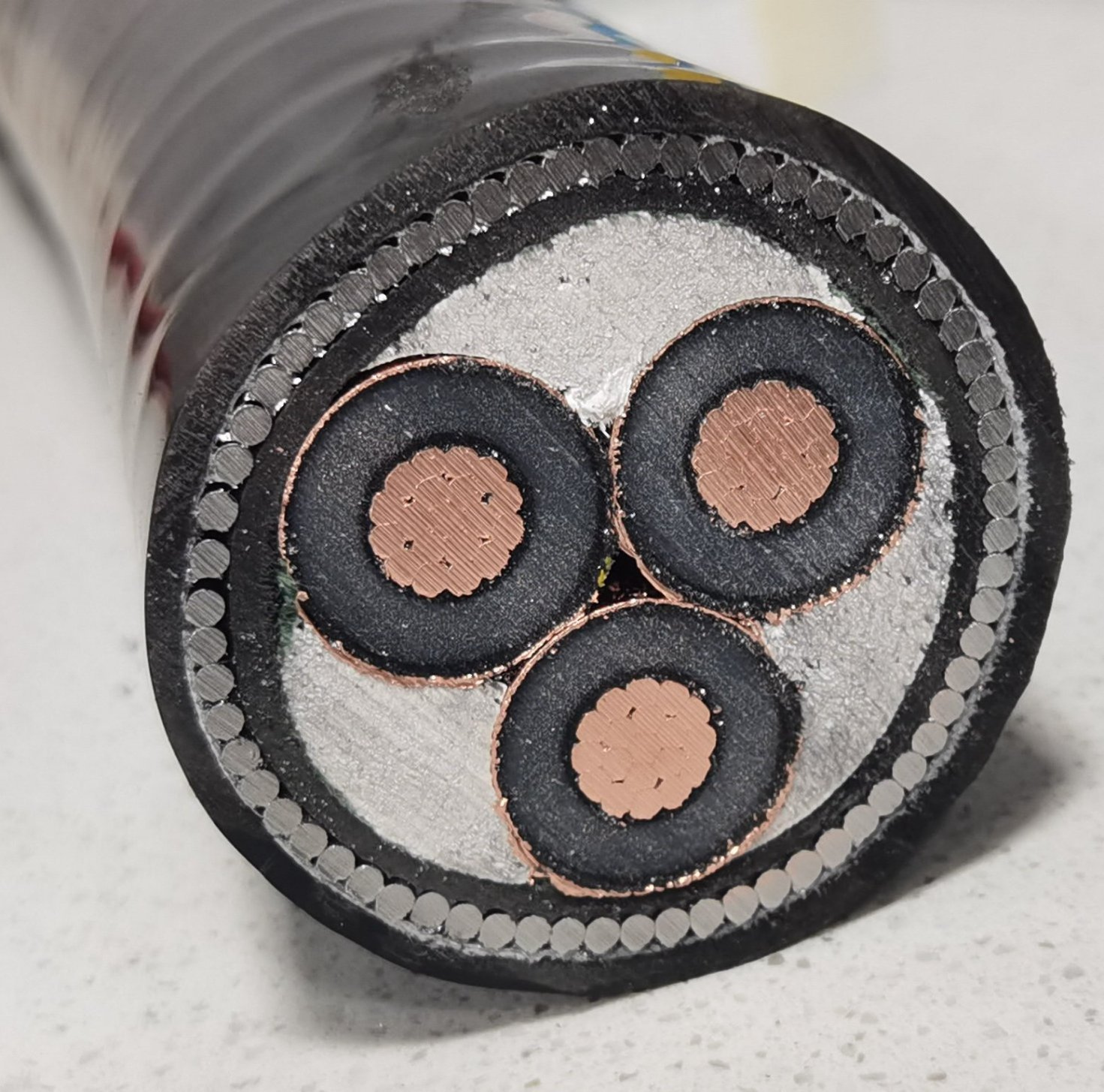 2023 Hot Selling Medium Voltage 33kv 3c 120mm XLPE Copper Cable
