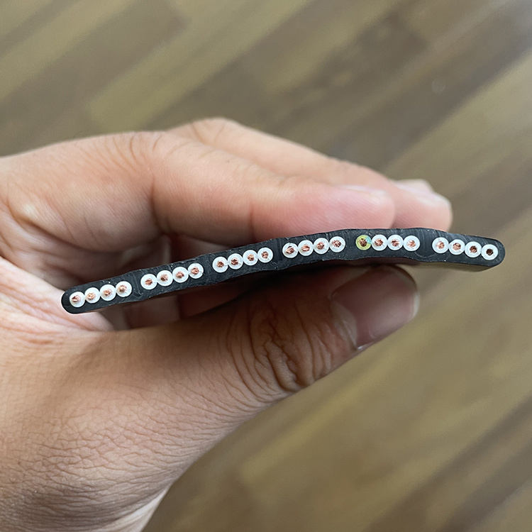 300/500V 24cx0.75mm2 24*0.75 24 Core Cu/PVC/PVC Flat Flexible Traveling Elevator Electric Power Cable