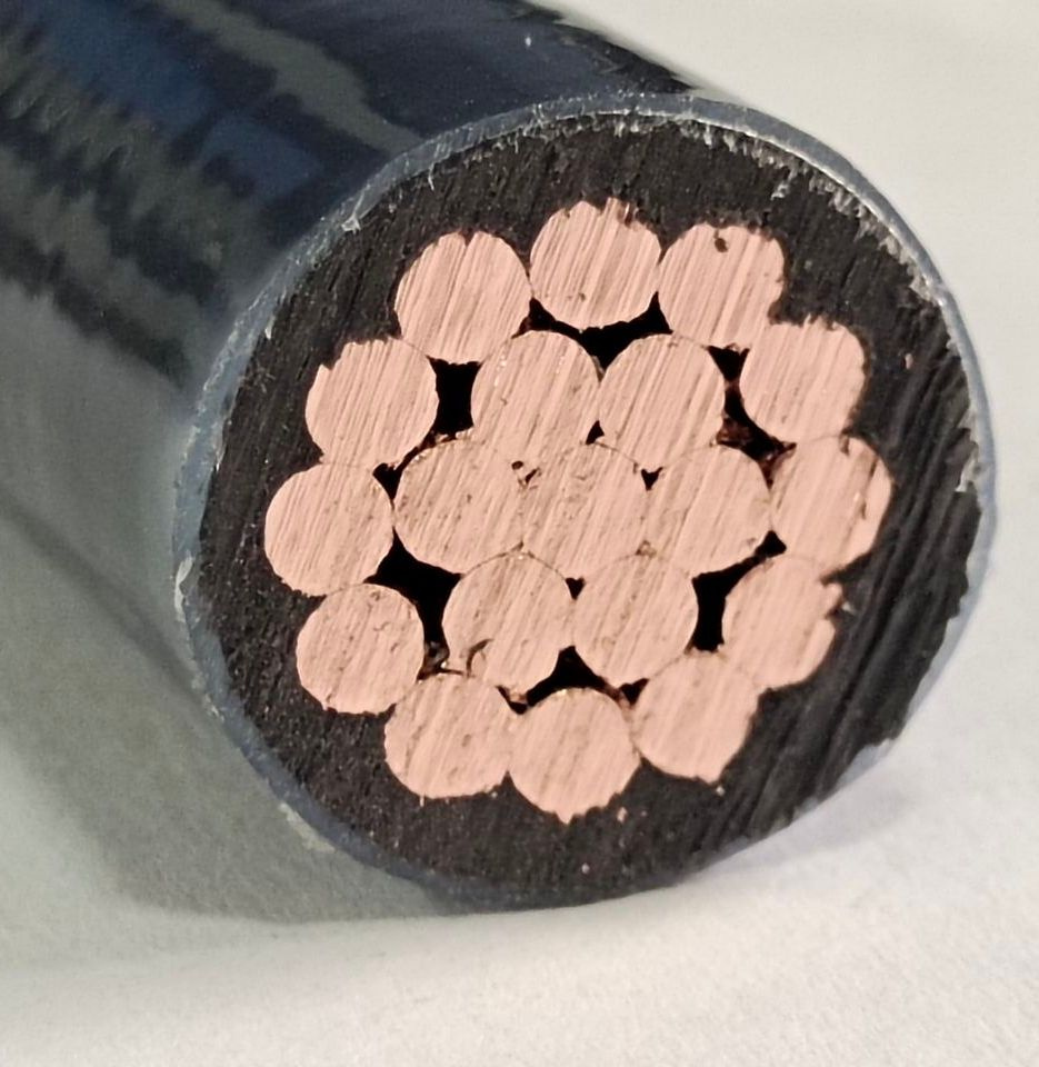 600V 1X2AWG 1X4AWG Black Color Copper Conductor PVC Insulation Nylon Sheath Thhn Wires
