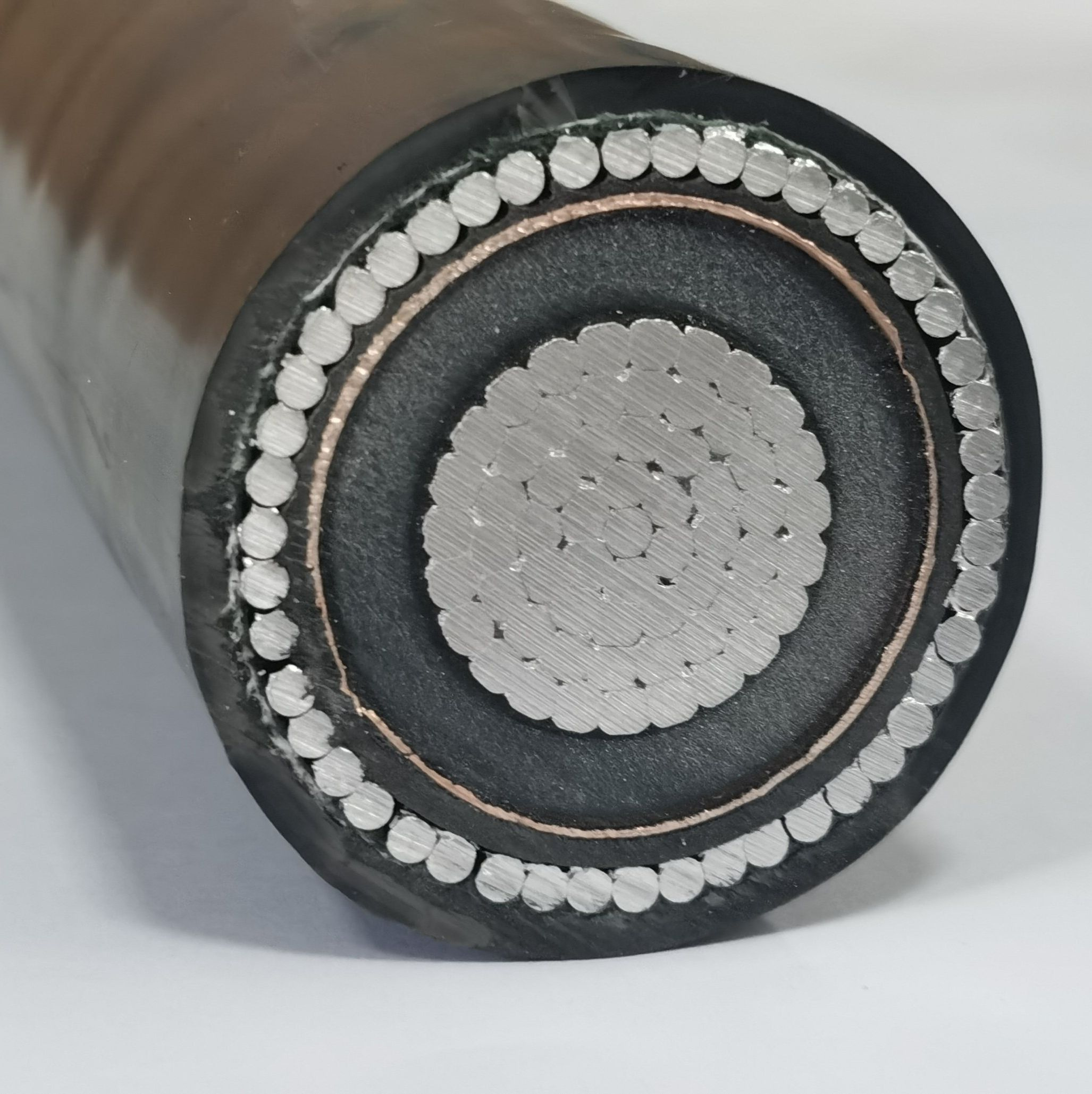 8.7/15kv 1*300 1*400 1X300 1X400 mm2 Awa Aluminium Wire Armoured Yjlv72 Power Cable