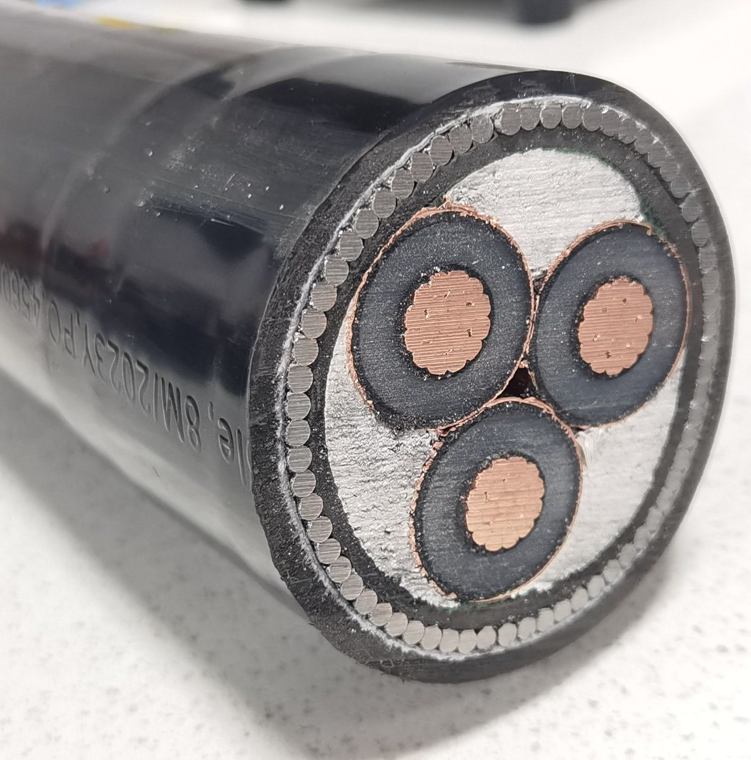 Copper or Aluminium Conductor Underground Shilded XLPE 22kv Electric Cable with Good Price