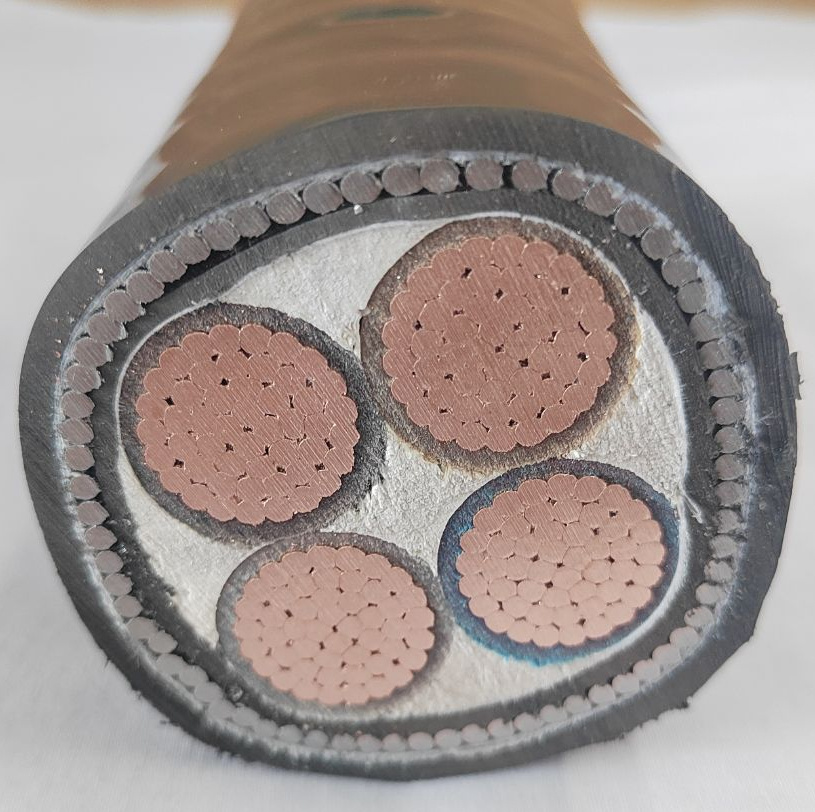 Low Voltage Yjv32 Copper Conductor 4X300mm2 Underground Swa Steel Wire Armoured Electric Power Cable