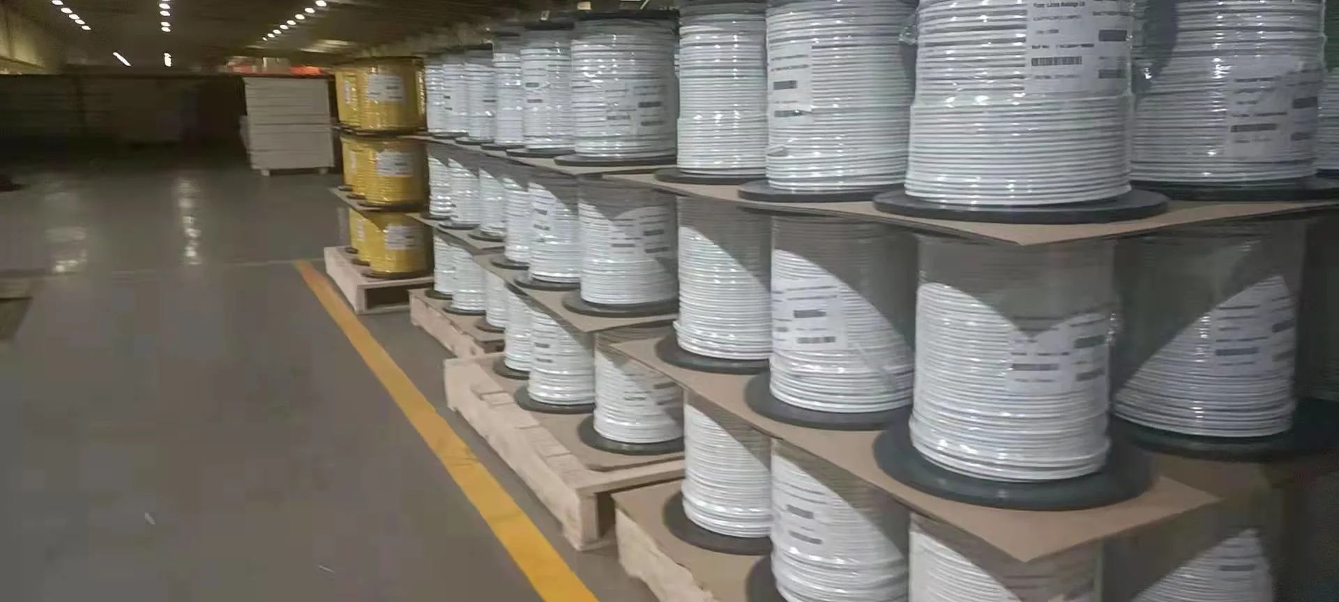 300V PVC Hebei Huatong Cables Soft Packing, or as Your Request Nmd90 14/2 Wire