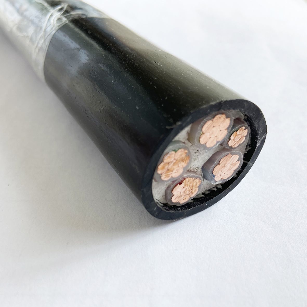 XLPE Insulated LV Power Cable 0.6/1kv 3core Flame Retant