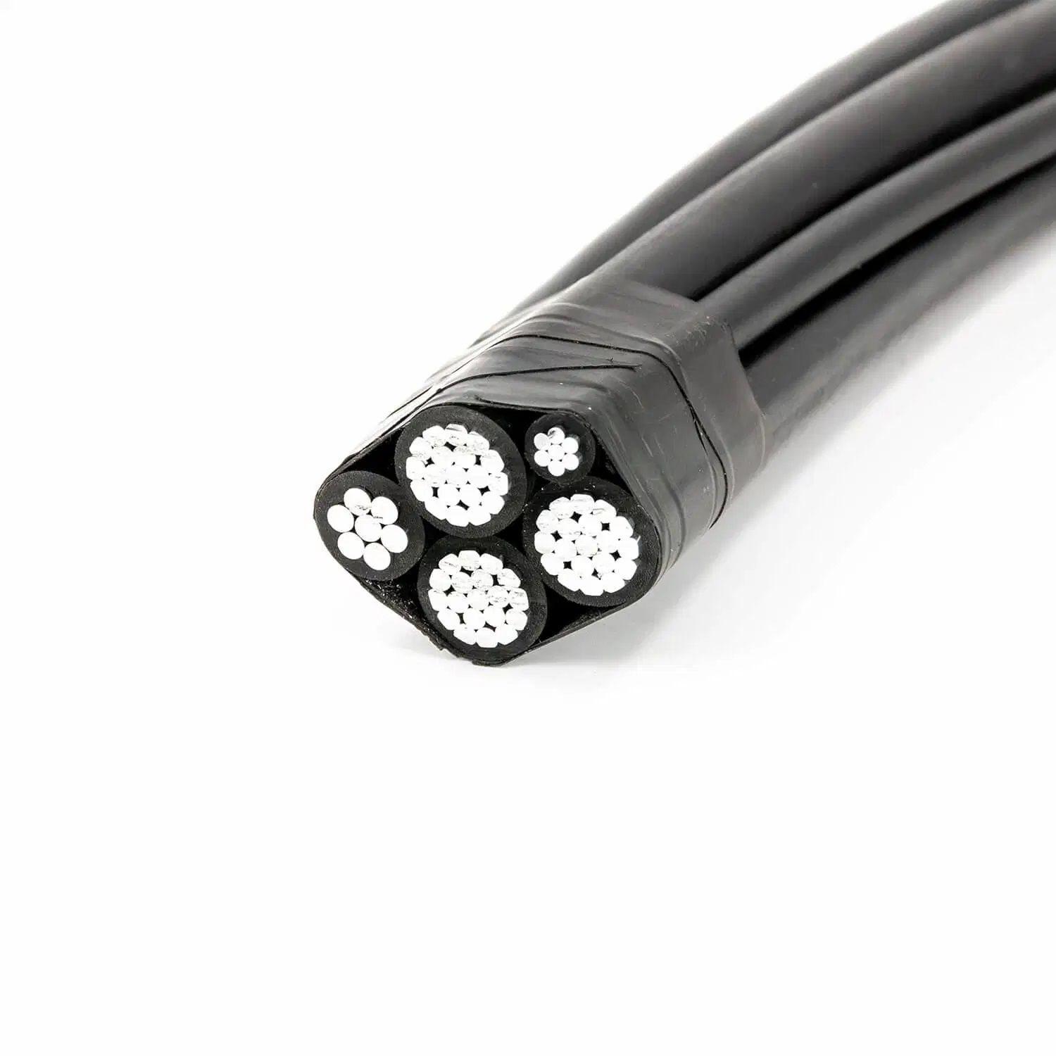 Cable Aéreo de Aluminio en Haz 4X50mm2+1X35mm2 RM Cables Aéreos de Aluminio BS 7870-5 Al XLPE 0.6/1kv
